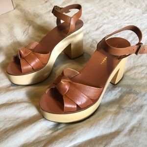 High end designer/ summer platform heel sz 7